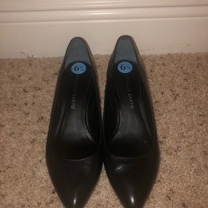 Franco Sarto 6 1/2 black leather wedge shoes